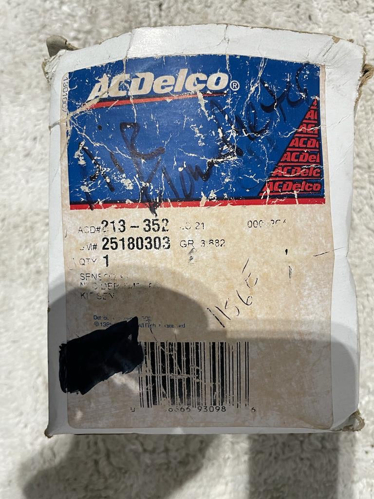 ACDelco Mass Air Flow Sensor - 213-352 25180303