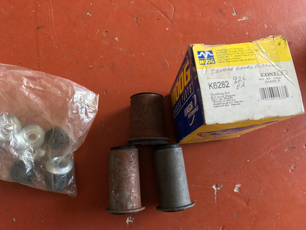 Moog Control Arm Bushing Kit - K6282